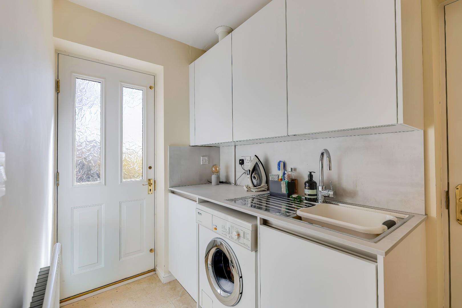 12 Blodyn Y Gog, Barry, CF63 1FB